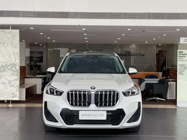BMW BMW X1 sDrive25Li M sports suit