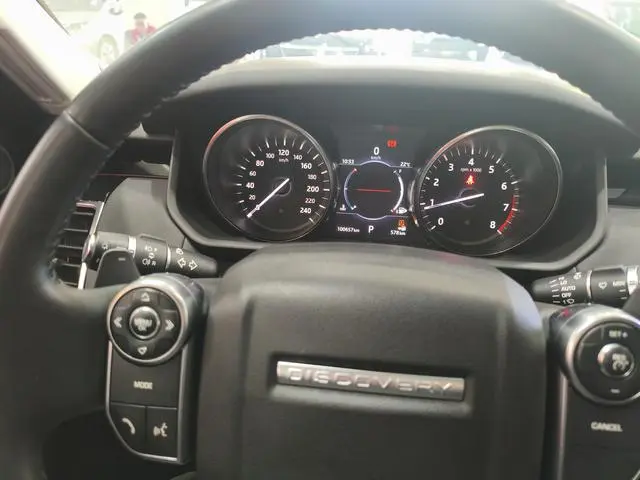 Land Rover discover 3.0 V6 S