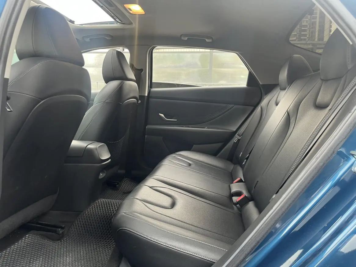 Hyundai Elantra 1.5L CVT GLX Elite Edition