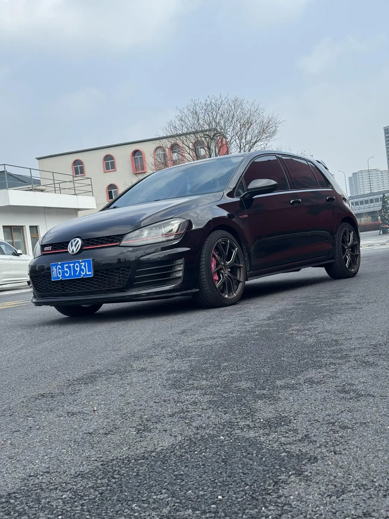 Volkswagen Golf GTI 2.0TSI GTI