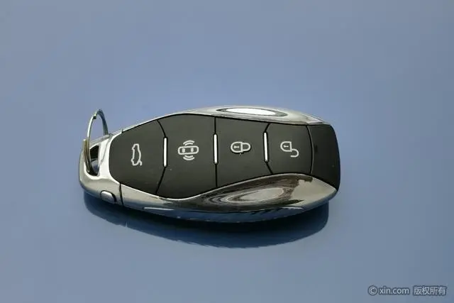 Hongqi Hongqi HS5 2.0T four-wheel drive flag collar Pro version