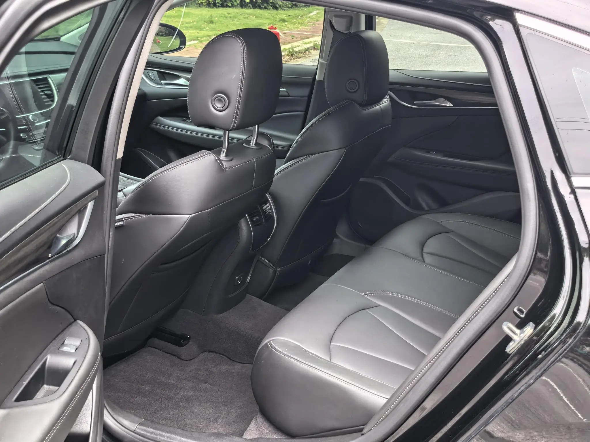 Buick Lacrosse 652T luxury