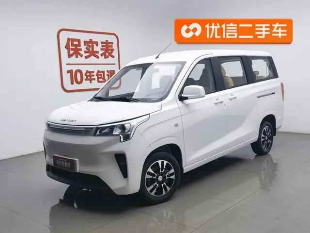 Dongfeng Fengguang Scenery E380 Standard Edition-Comfortable 7 Seats