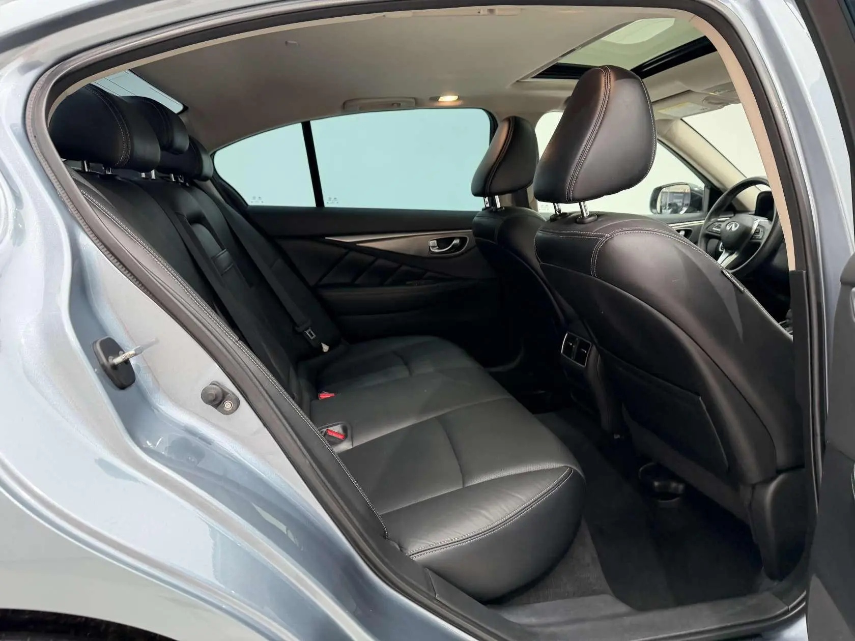 Infiniti Infiniti Q50L 2.0T Yixiang Edition Country V