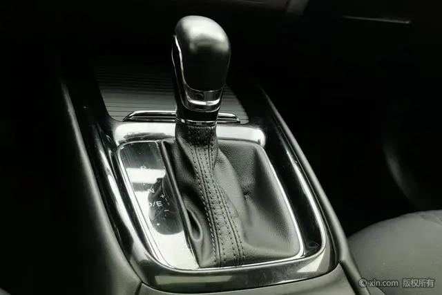 Roewe Roewe i5 1.5L automatic 4G Interconnection Linghao Version
