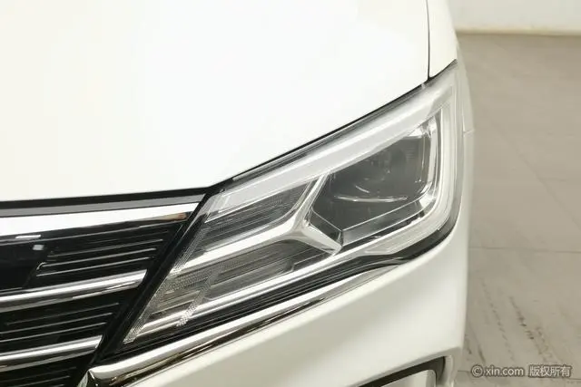 Roewe Roewe i5 1.5L automatic 4G Interconnection Linghao Version