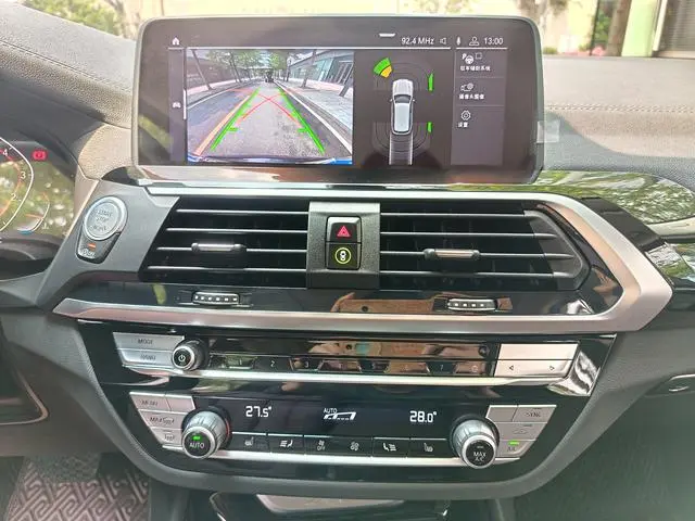 BMW BMW X3 xDrive25i M sports suit