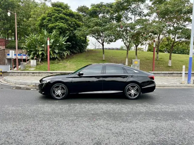 Honda Accord 260TURBO Magic Night*Premium Edition