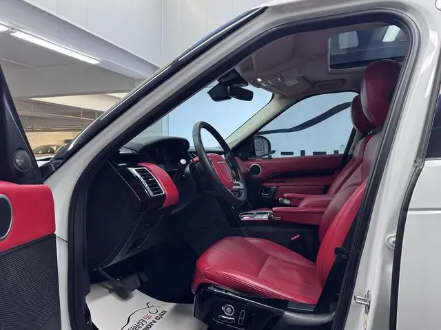 Land Rover discover 3.0 V6 SE