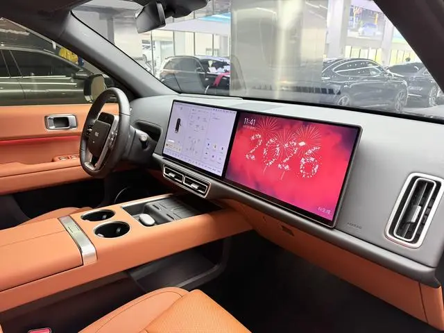 Li Auto Ideal L6 Pro version