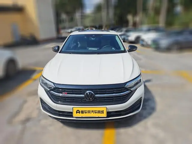 Volkswagen Sagitar 300TSI DSG Beyond Edition