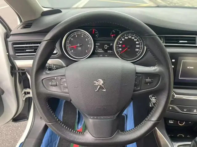 Peugeot Peugeot 408 1.6T Automatic Deluxe Edition