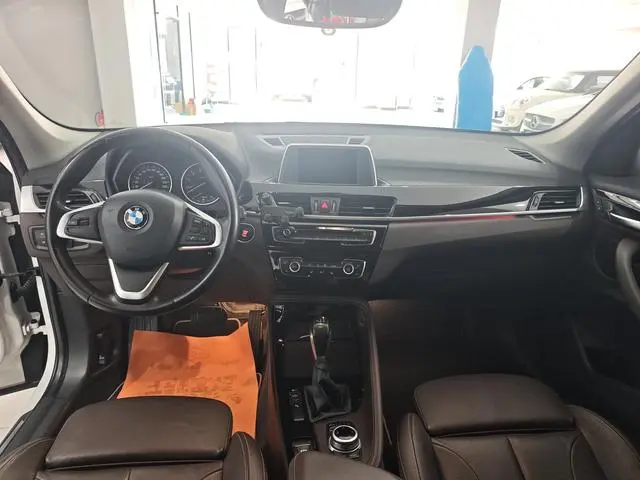 BMW BMW X1 sDrive20Li Luxury