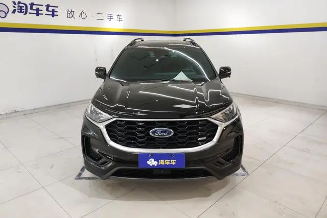 Ford Sharp World PLUS EcoBoost 245 two-wheel drive ST-Line 5 seats