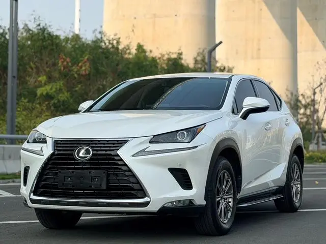 Lexus Lexus NX 200 front-drive front-running version of the country V