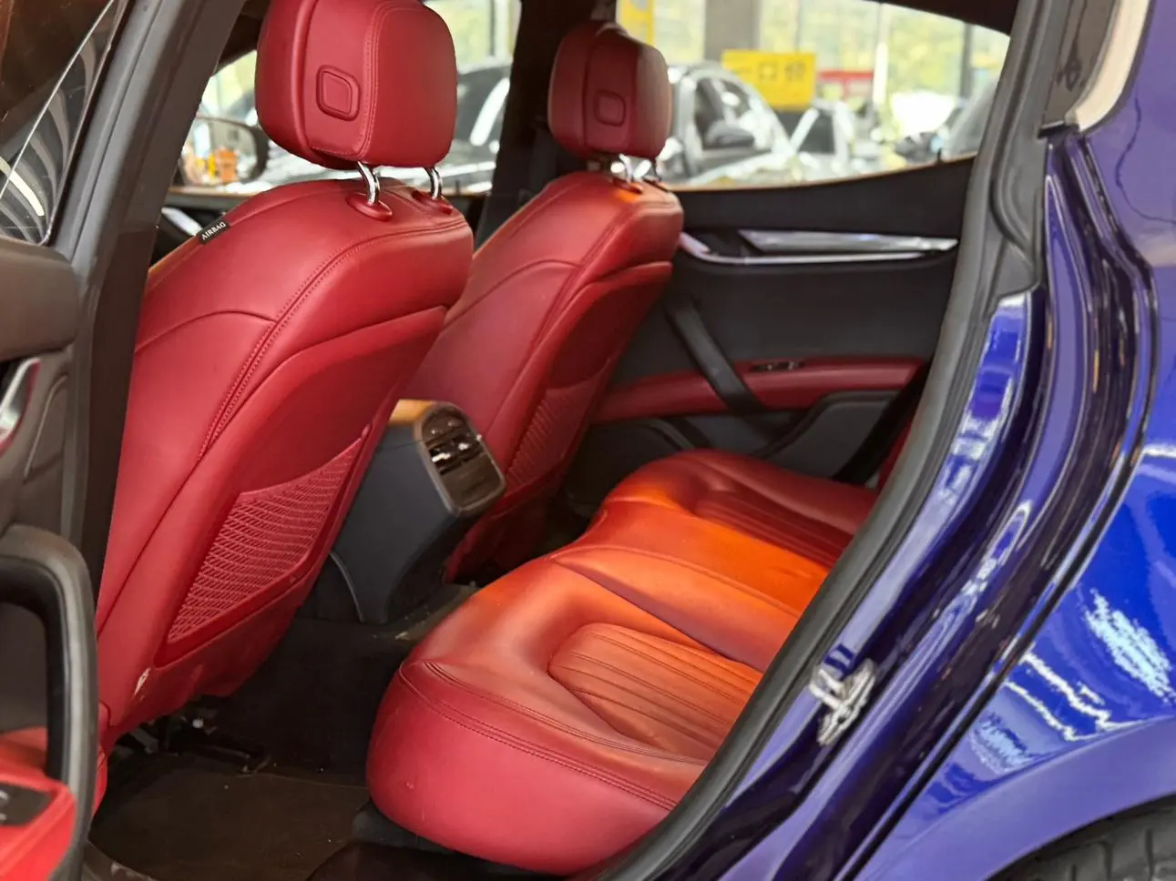 Maserati Ghibli 3.0T Standard Edition