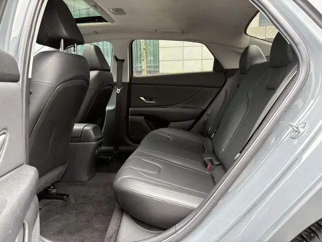 Hyundai Elantra 1.5L CVT GLX Elite Edition