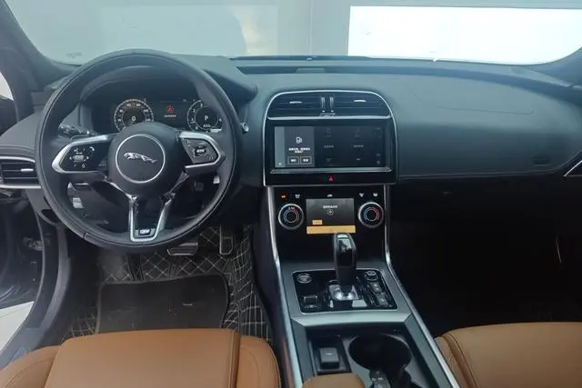 Jaguar Jaguar XEL 2.0T 250PS R-DYNAMIC S Enterprising Sports Edition
