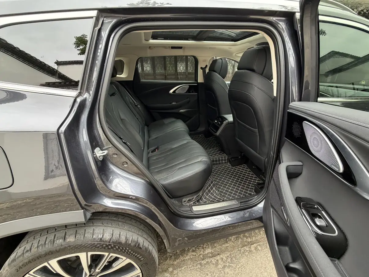 EXEED Xingtu Lingyun Lingyun 400T two-wheel drive Star Edition