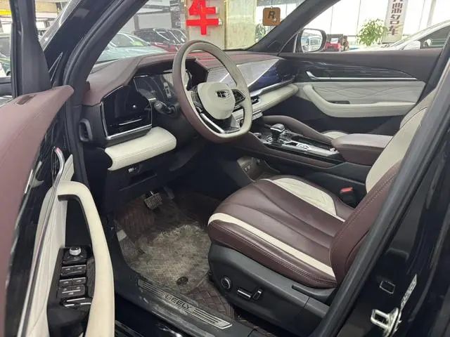 Geely Xingyue L 2.0TD DCT EVO two-wheel drive luxury