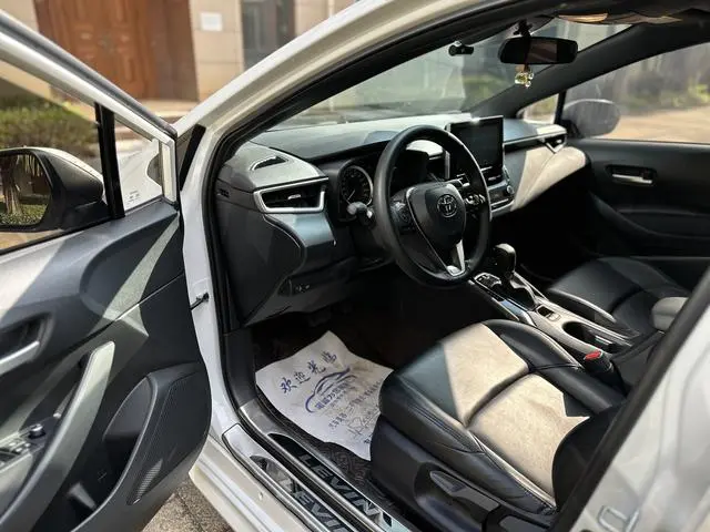 TOYOTA Lei Ling 185T CVT Deluxe Edition