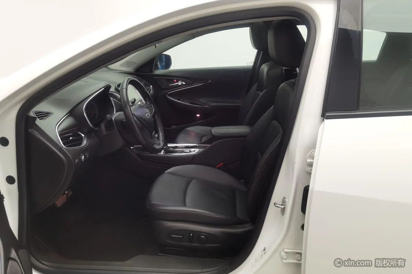 Chevrolet Mai Ruibao XL Redline 550T automatic sharp version