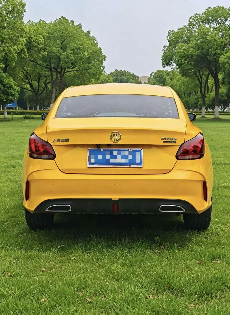 MG MG5 180DVVT CVT Youth Fashion Edition