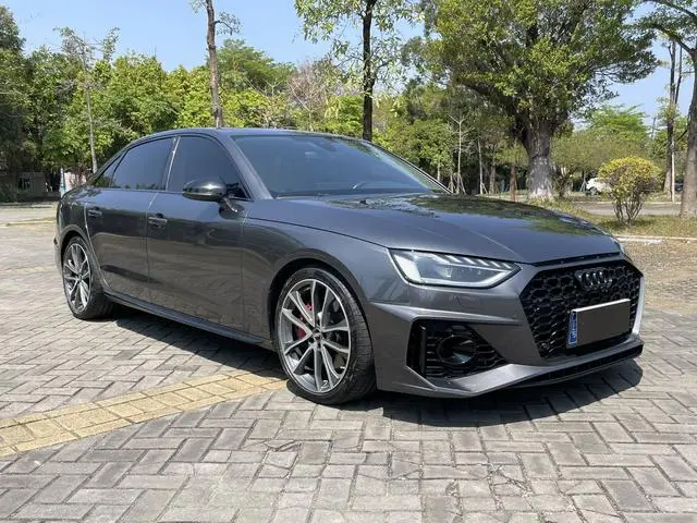 Audi Audi A4L 45 TFSI quattro premium dynamic type
