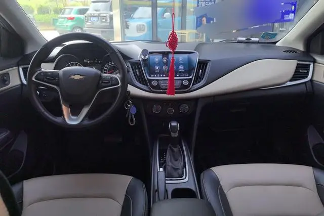 Chevrolet Cruze 320 Automatic Enjoy Edition