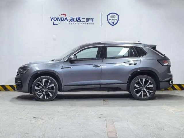 Volkswagen Tanyue 380TSI four-wheel drive R-Line Pro Smart Edition