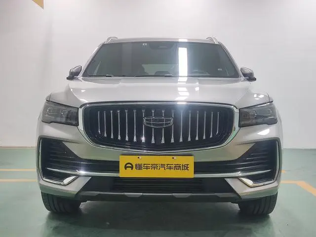Geely Xingyue L 2.0TD high-power automatic two-wheel drive flagship type