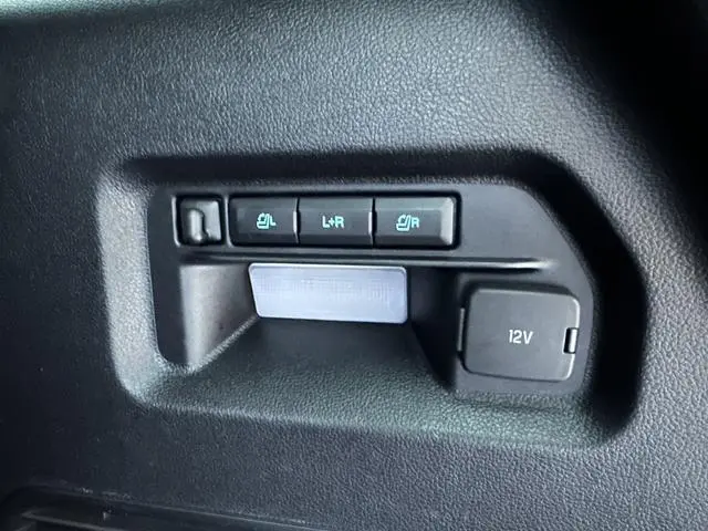 Ford Explorer EcoBoost 285 four-wheel drive sports version ST-LINE 7-seater
