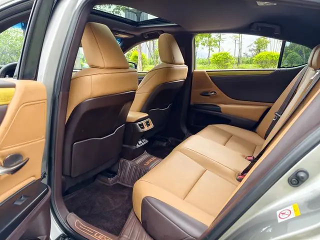 Lexus Lexus ES 2009 Edition Country VI