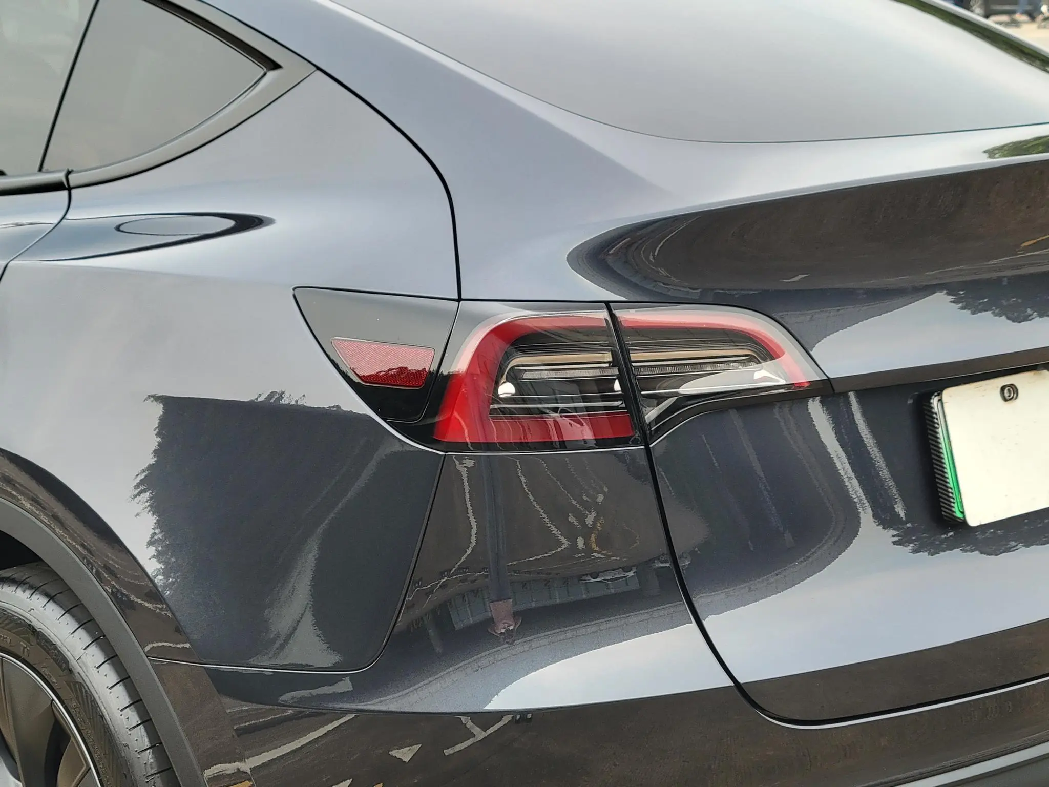 Tesla Model Y Rear-wheel drive version