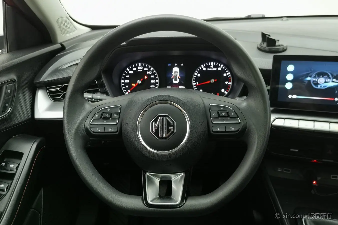 MG MG5 180DVVT Manual Youth Deluxe Edition