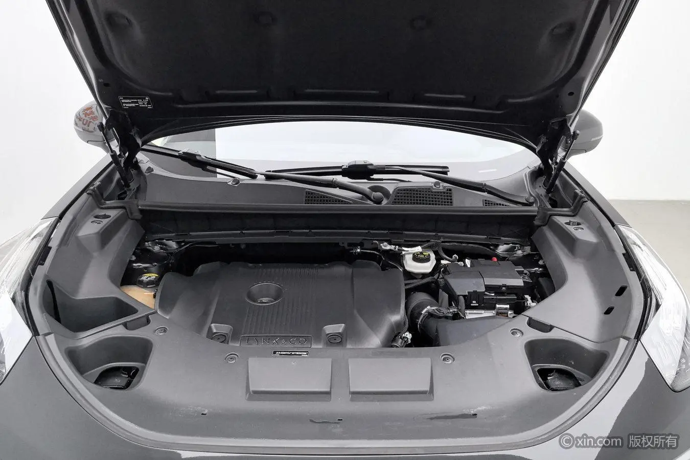 LYNK & CO Lynk 01 2.0TD two-wheel drive Pro
