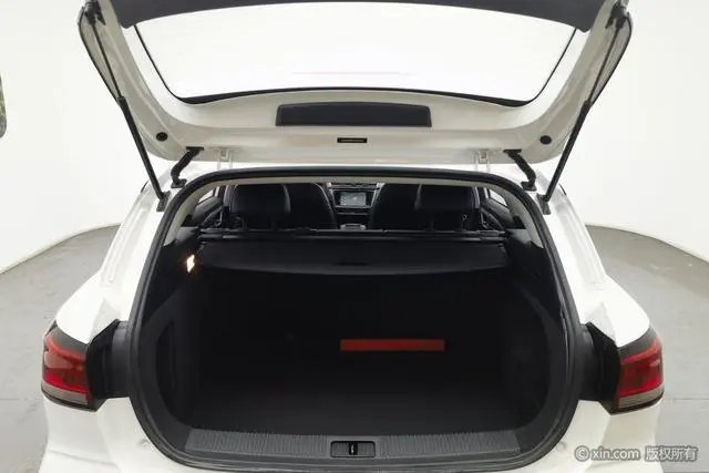 Roewe Roewe Ei5 Internet Deluxe Edition