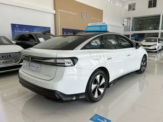 Volkswagen ID.7 VIZZION AIR version