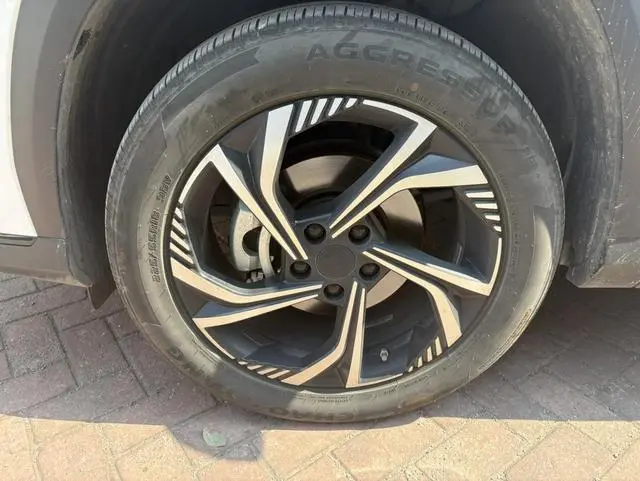 Geely Boyue 1.5TD Longteng Edition