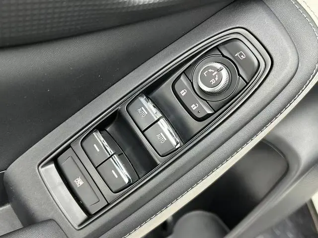 Subaru FORESTER Forester 2.0i AWD Ultimate Edition EyeSight
