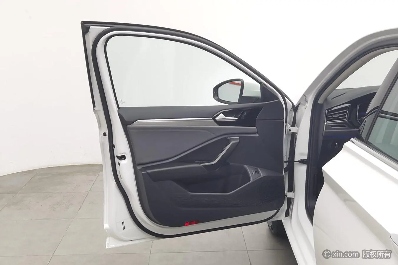 Volkswagen Sagitar 280TSI DSG Beyond Edition