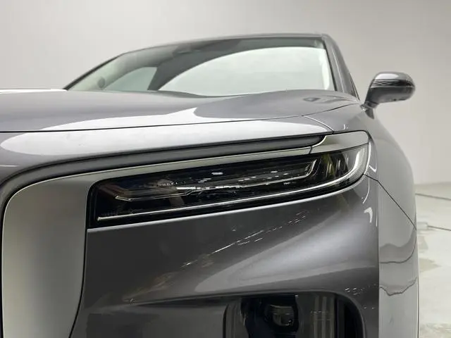Hongqi Hongqi E-HS9 Facelifted 660km Qichang version six-seater