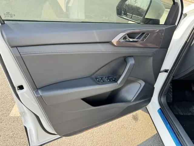 Volkswagen Tuyue 280TSI two-wheel drive Deluxe Edition