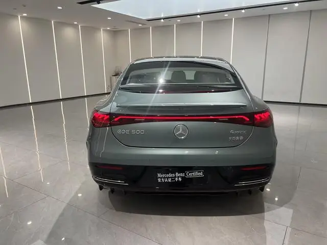 Mercedes-Benz Mercedes-Benz EQE EQE 500 4MATIC Deluxe Edition