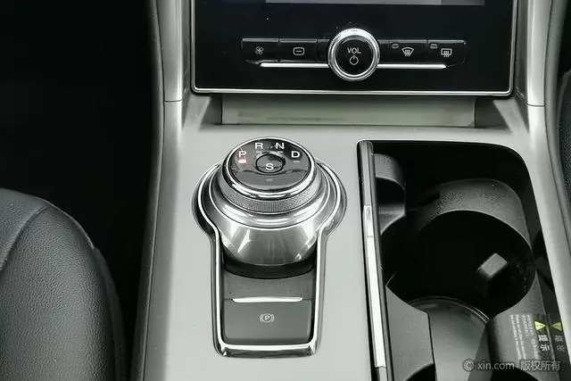 Ford Mondeo EcoBoost 200 Luxury
