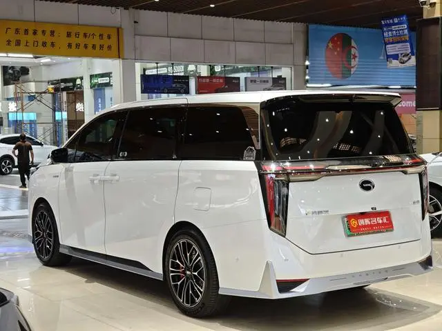 GAC Trumpchi E9 PHEV 2.0TM Master