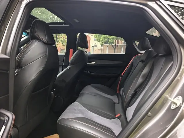 Geely Binrui Binrui COOL 1.5T DCT Thunder Edition