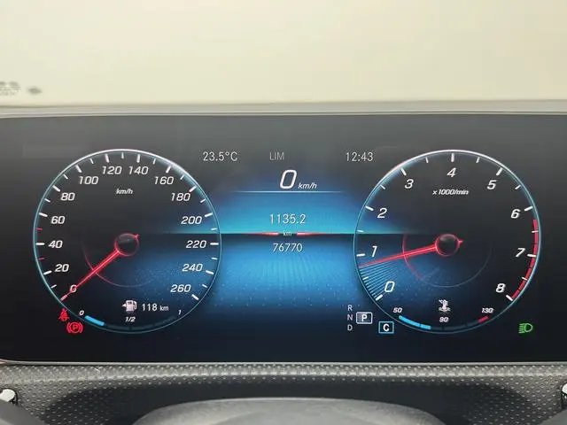 Mercedes-Benz Mercedes-Benz A-class A 200 L sports sedan