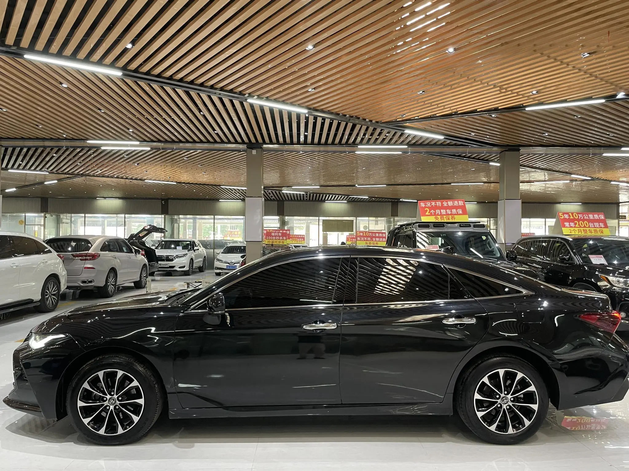 TOYOTA Asian dragon 2.0L Deluxe Edition