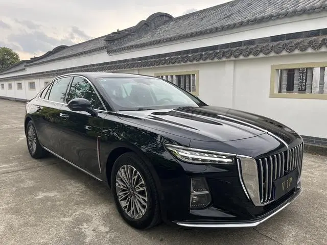 Hongqi Hongqi H5 1.5T DCT Zhilian Flag Rhyme Version